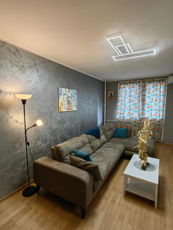 Apartman X - 1