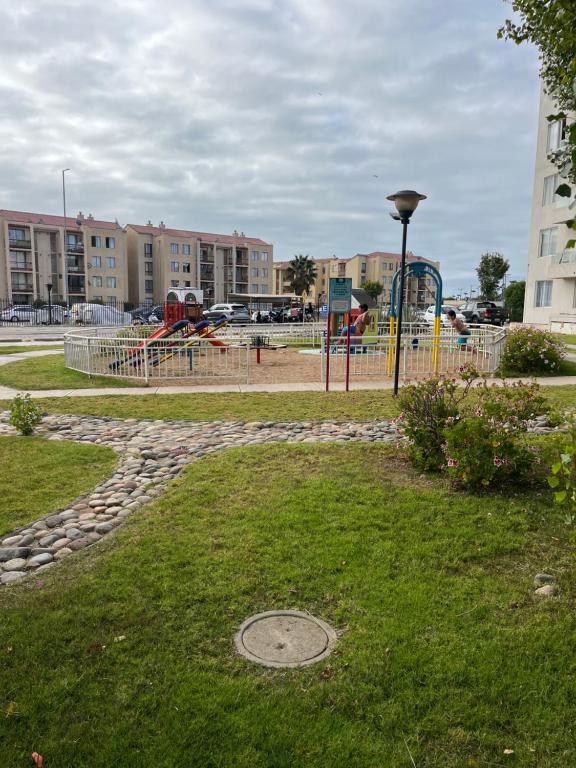 Arriendo hermoso departamento la serena - 5