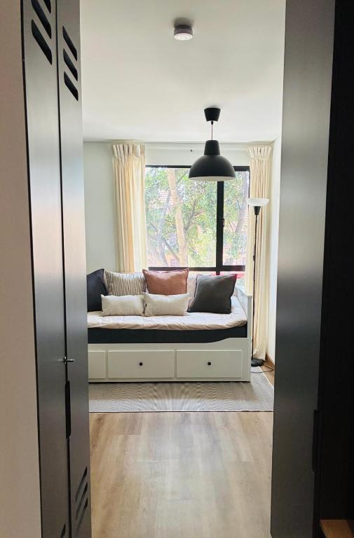 Cozy studio in the heart of Santa Fe of Bogotá - 1