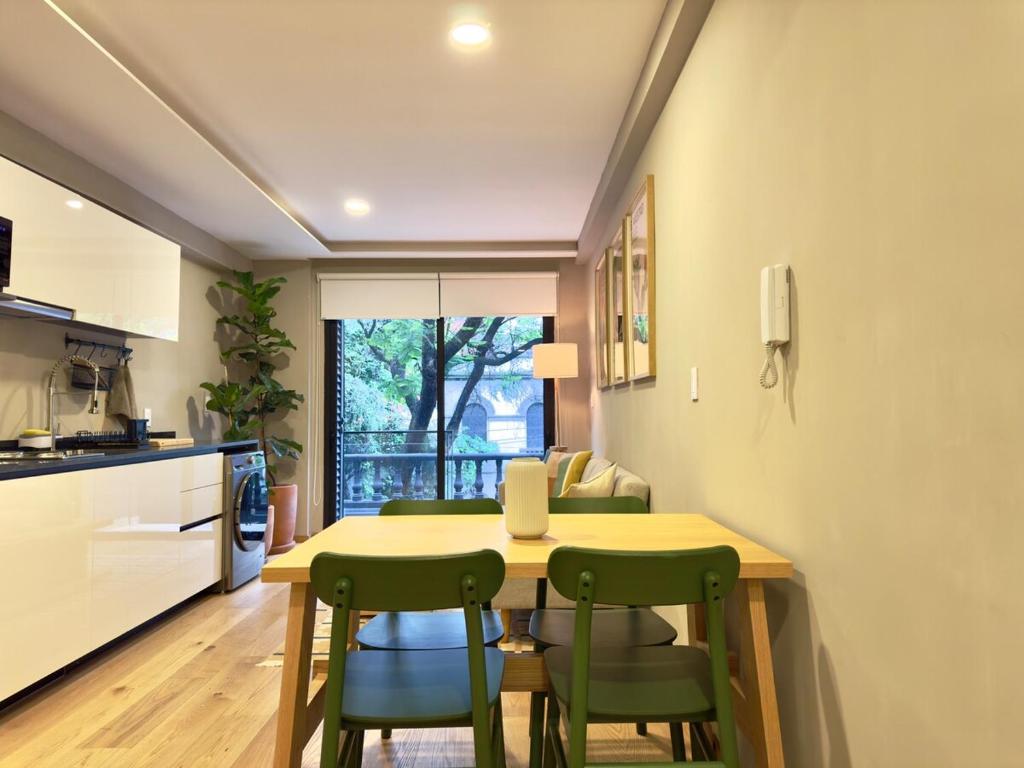 NEW LOFT with private patio at Roma Norte - 3