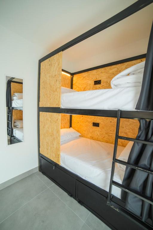 Hostel Nixar - 2