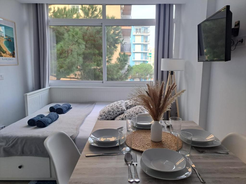 Apartamento tipo estudio con piscina en Blanes - 2