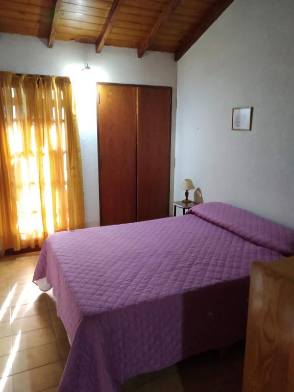 Excelente Duplex en San Bernardo para seis personas, con cochera internet tv con cable parrilla - 2