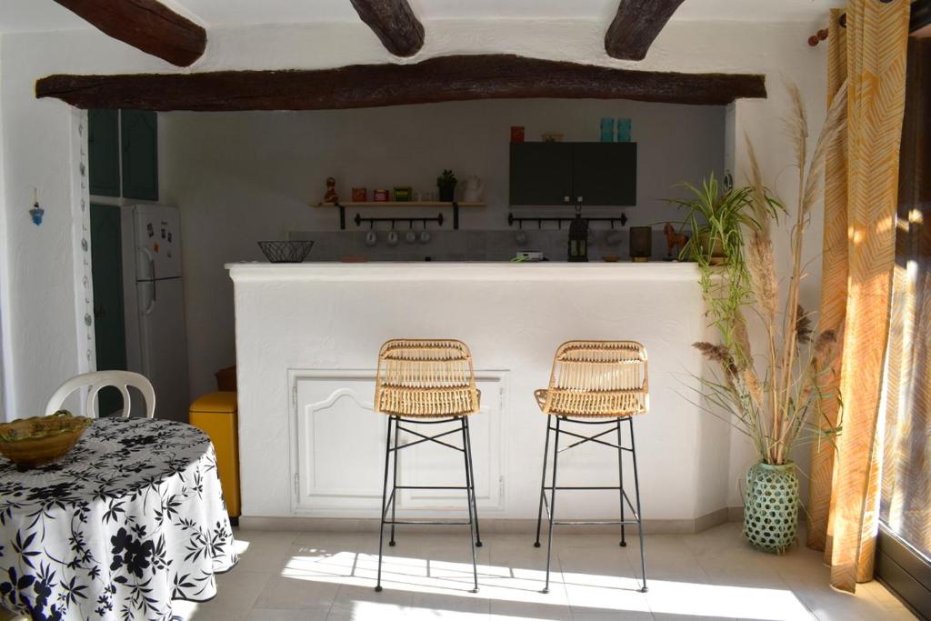 Grand studio avec jardin à Saint-Aygulf - 4
