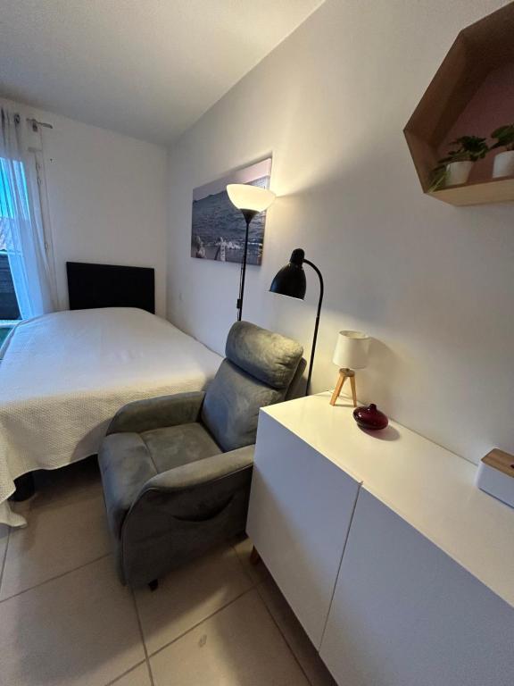 Studio a 3 mn à pied des thermes - 3