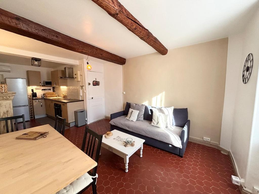 Appartement avec vue sur mer au cœur de Bandol - 1