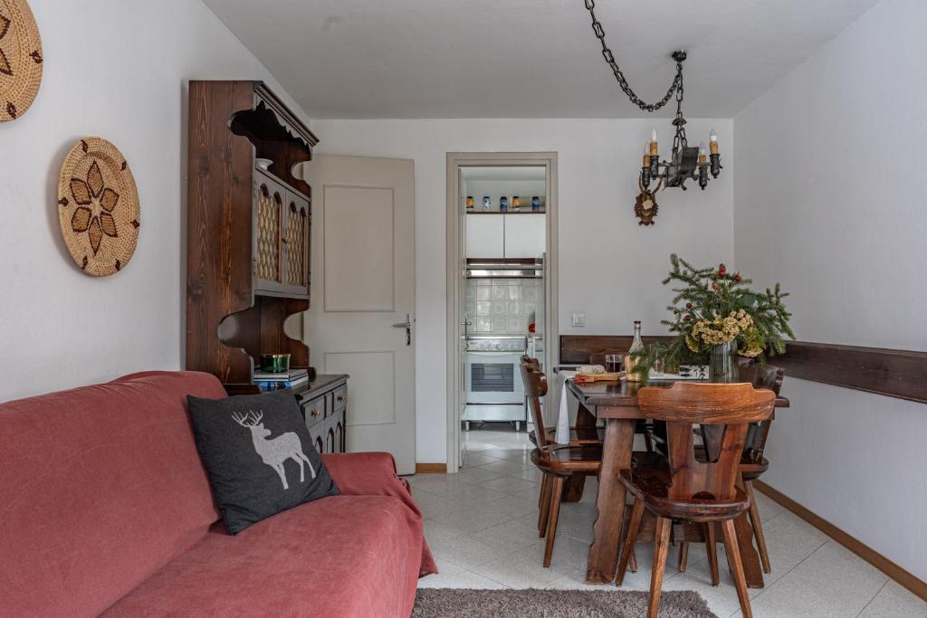 iFlat Campiglio Cozy Apartment Pineta - 2