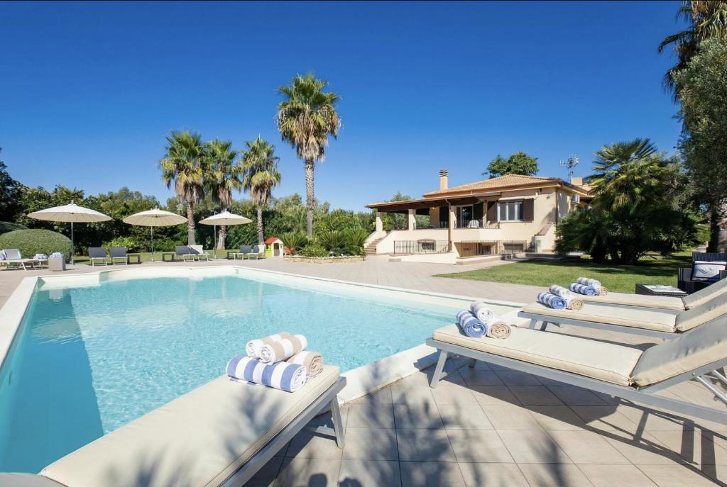 ClickSardegna Villa Paradiso with swimming pool large garden and tennis court - 5