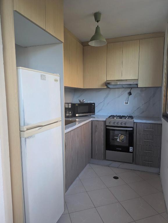 Apartamento La California Norte frente al CC Lider - 4