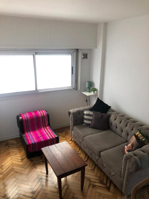 January in San Telmo, full apartment with balcony p2 - 2