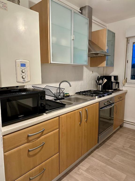 Appartement Verzy - 3 chambres - Résidence calme - Tout équipé - Proche centre de Reims, 7min en voiture - 4