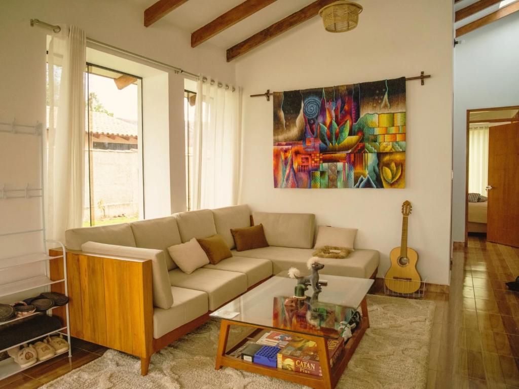 Mountain retreat with private sauna in Urubamba - 1