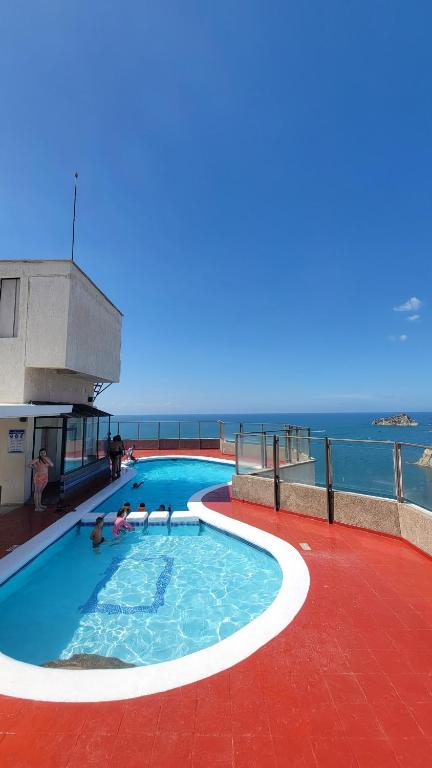 Apto Diners Rodadero WiFi - Piscina - Playa - 5