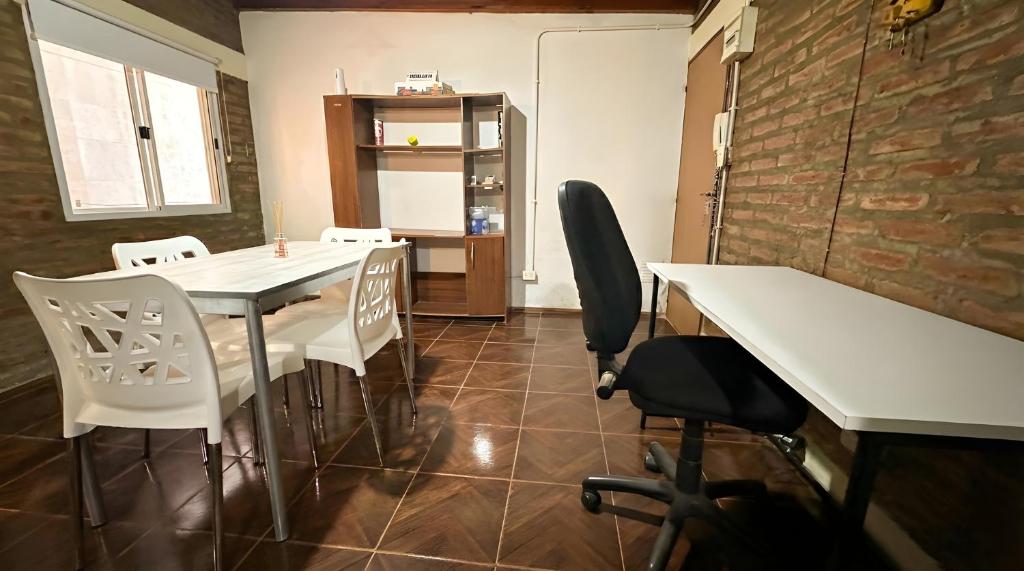 Loft estilo rustico Alta Cba Wifi 100Mb y Escritorio - 3