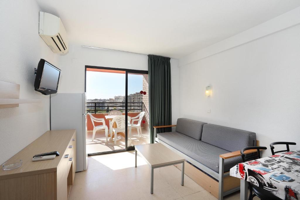 La Caseta Apartments — Hotel rooms in Benidorm, Valencian Community