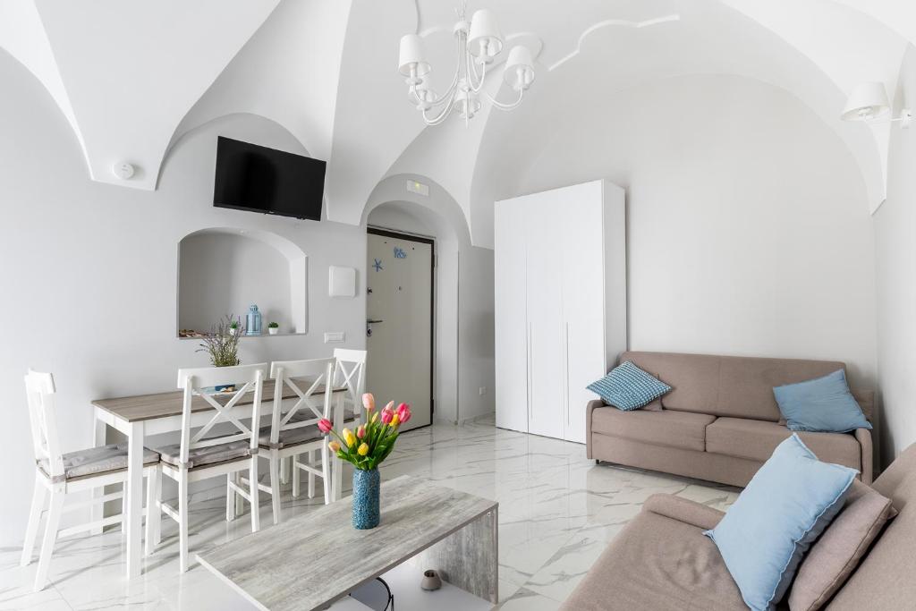 APARTAMENT CHIARA - accanto alle scale dell amore - Julia Vieste - 2