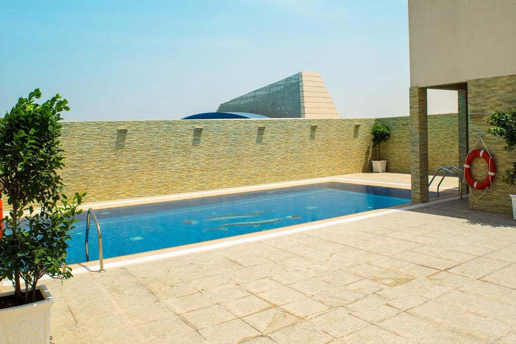 Facilities, Premium Strato Hotel in Doha