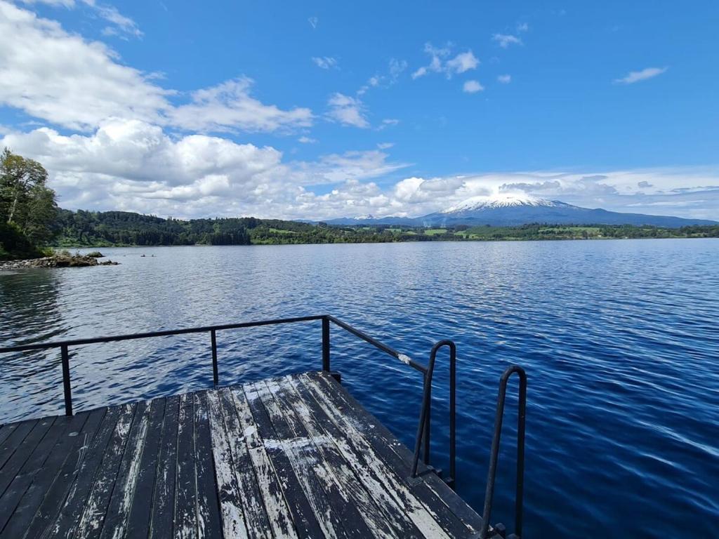 Large Lake House - 2