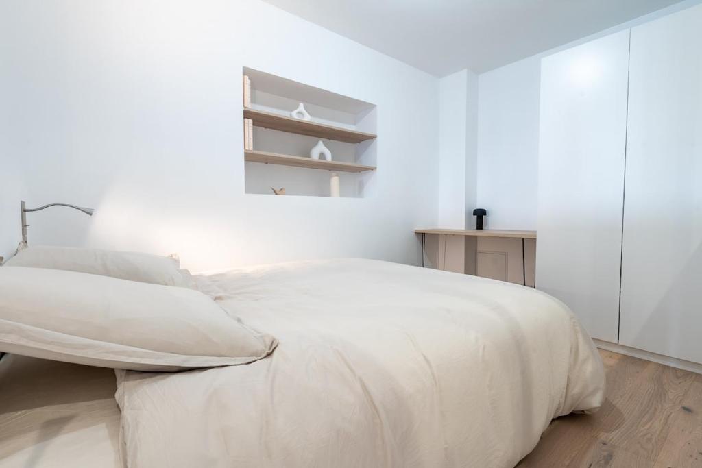 Cocoon in the Heart of Annecy & very close to the Lake - 4