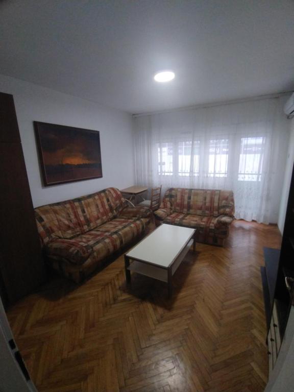 Novi Sad Serbia apartment - 1