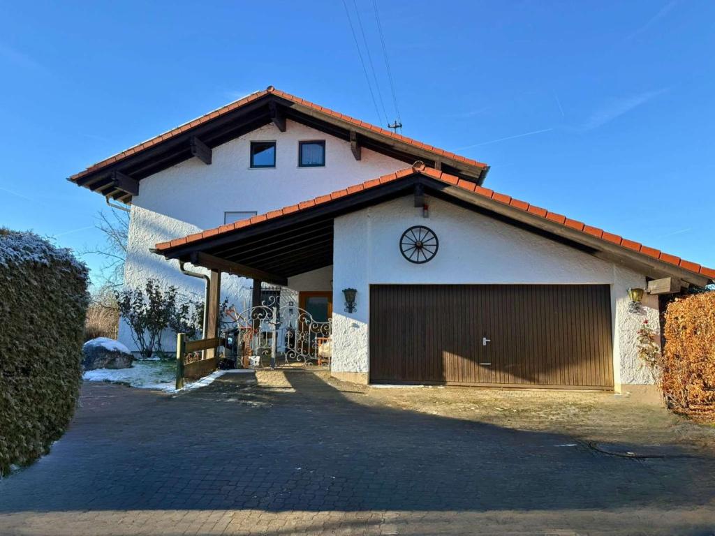FeWo Aloisius im Allgäu - Über den Dächern von Nesselwang, Sonniger Balkon, Bergblick, Königscard inklusive - 1