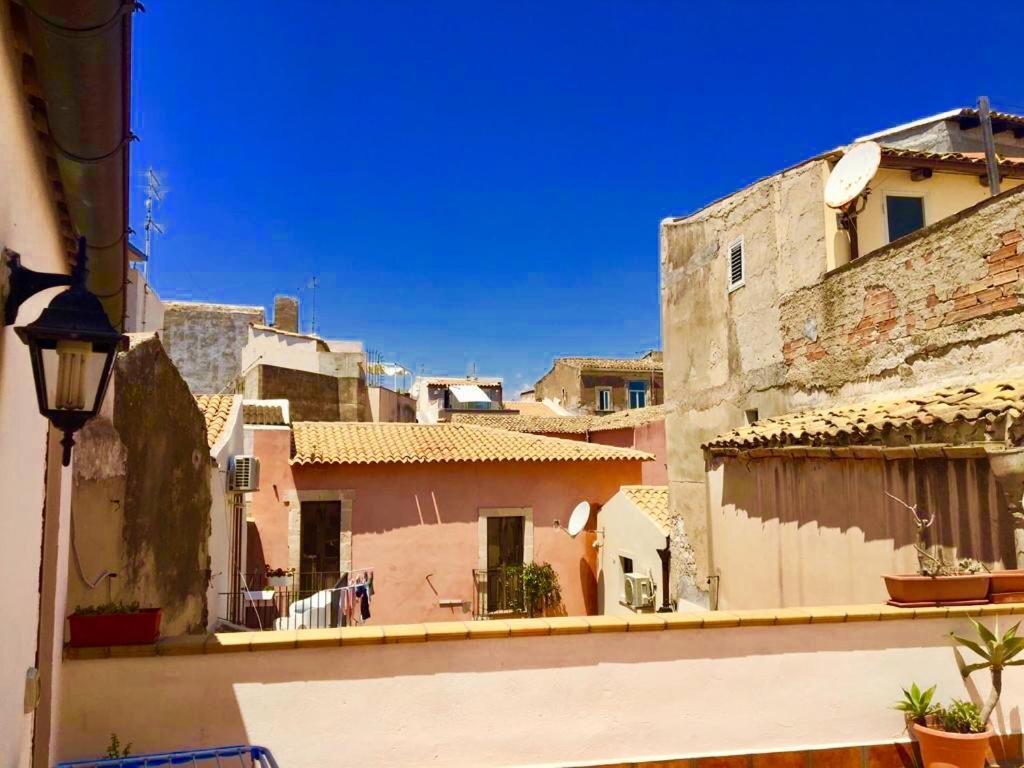 La casa con il terrazzo,via arizzi Ortigia - 5