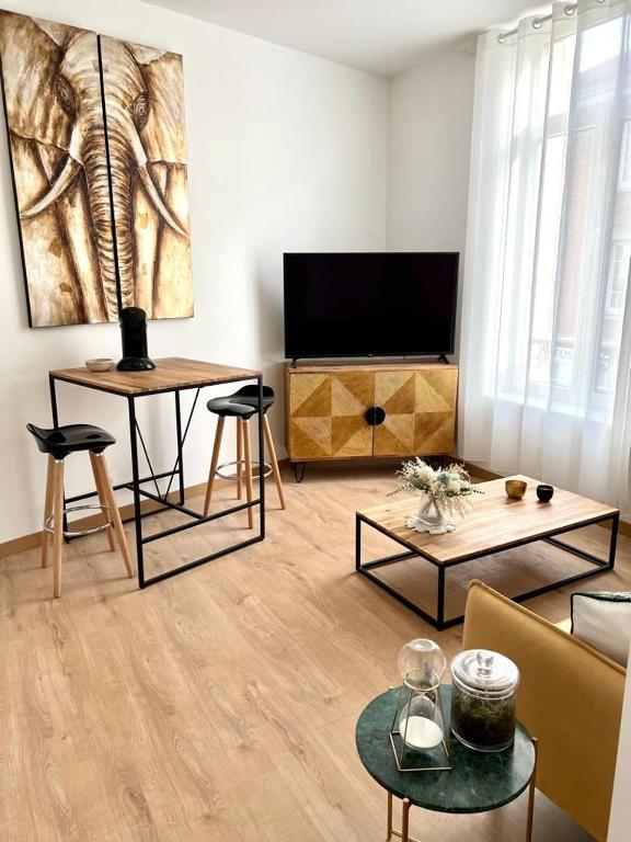 SYMPA 1 Bedroom 1BR Center of Reims Parking - 1