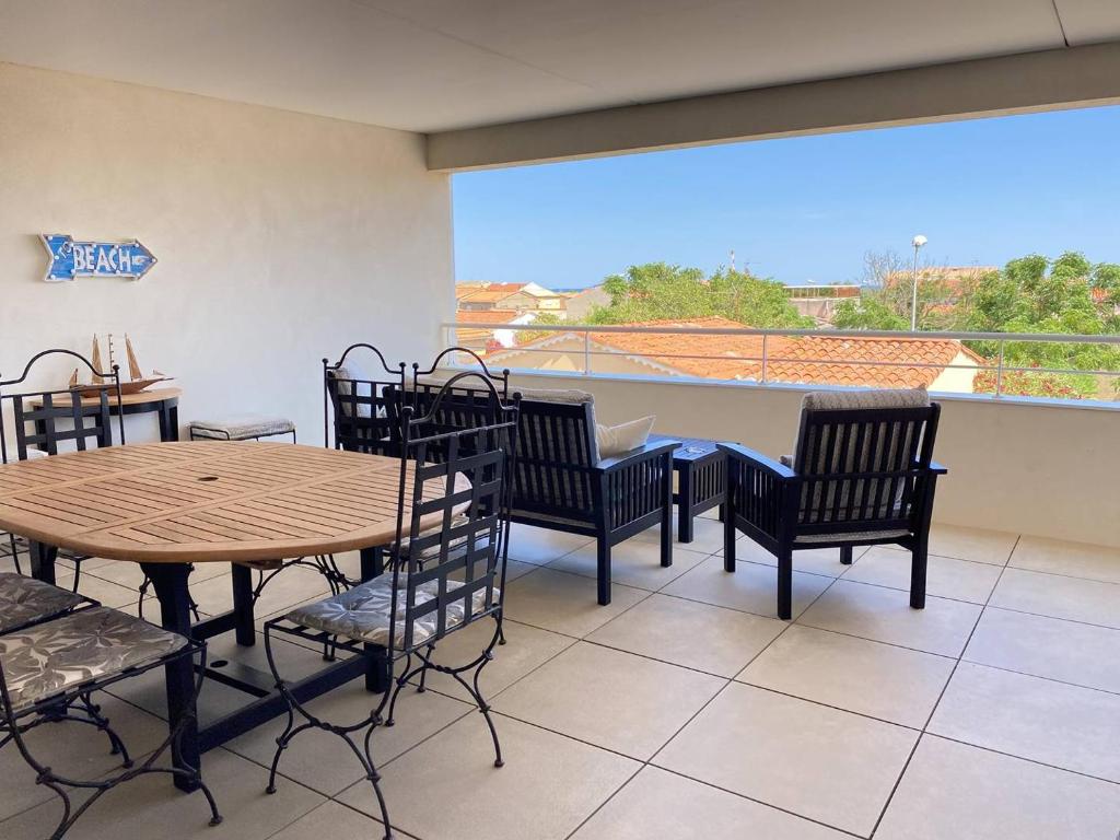 Appartement cosy avec belle terrasse à 250 m de la plage - 1