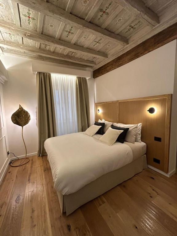 Montoro House - 1