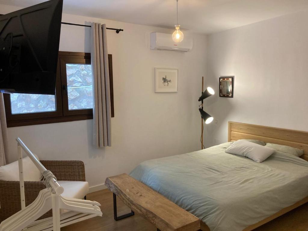 Habitación doble con baño grande privado en piso compartido - 2