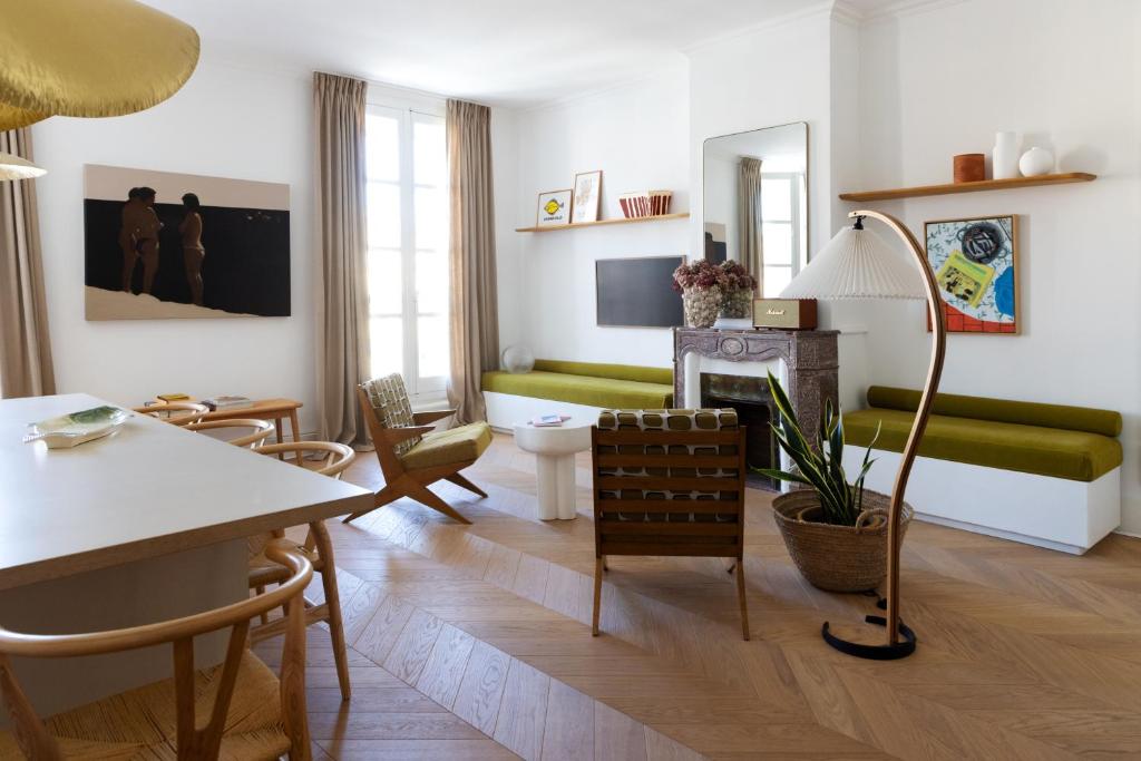 Elegant duplex sur le Cadre Royal au cœur de Sète - 2