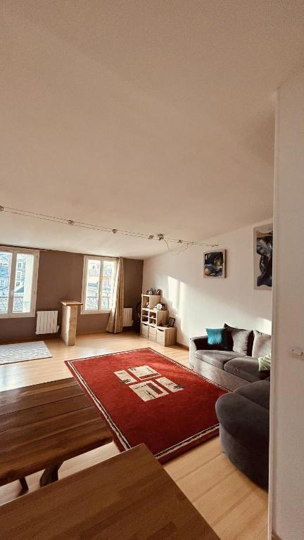 Large bright apartment Downtown Station 5 min away - 1