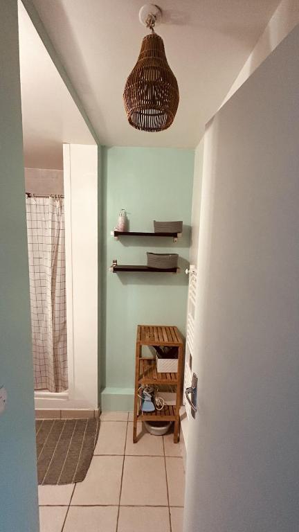 Large bright apartment Downtown Station 5 min away - 4