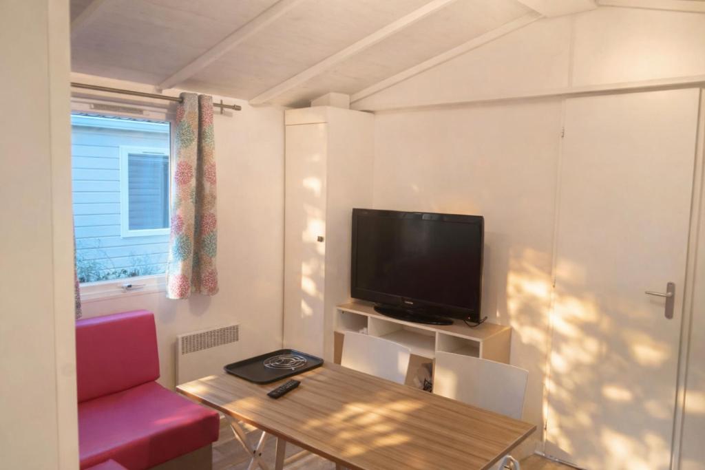 Mobil-home 4 à 6 personnes dans camping le Neptune - 5