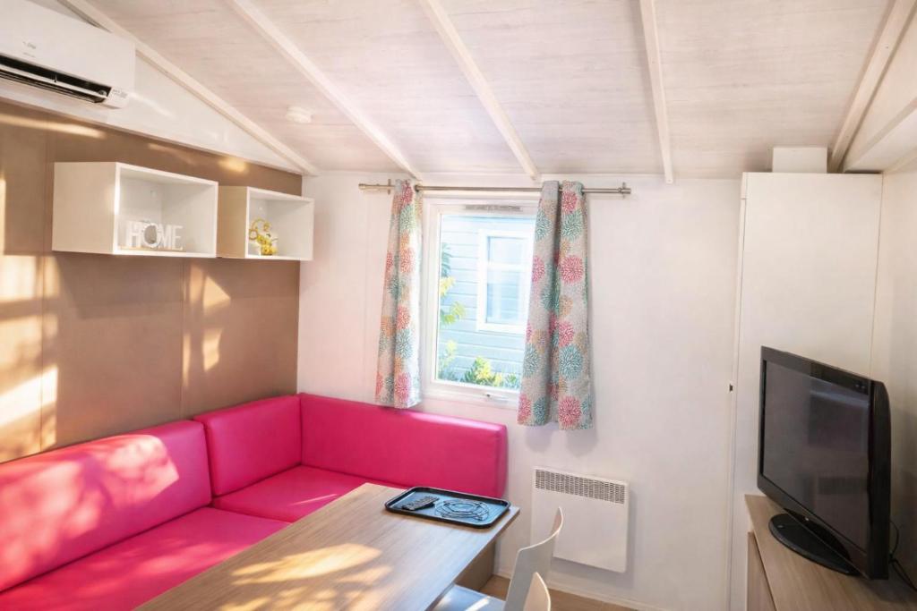 Mobil-home 4 à 6 personnes dans camping le Neptune - 4