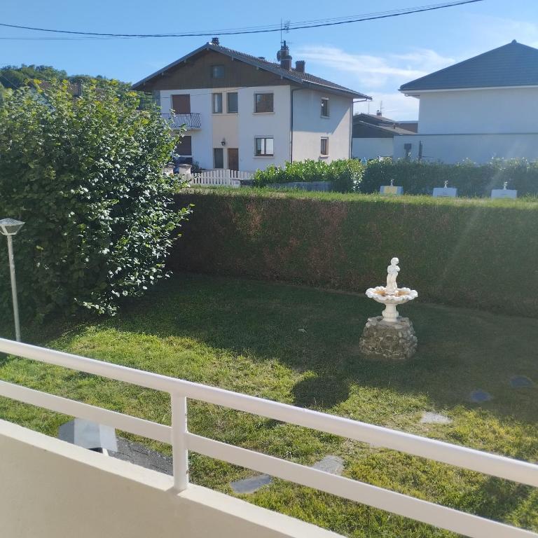 Appartement verdoyant au bord du lac Leman entre Evian et Thonon dans une Villa - 5