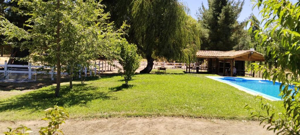 Arriendo casona en el campo, piscina, Quincho y Río Huaqui - 5
