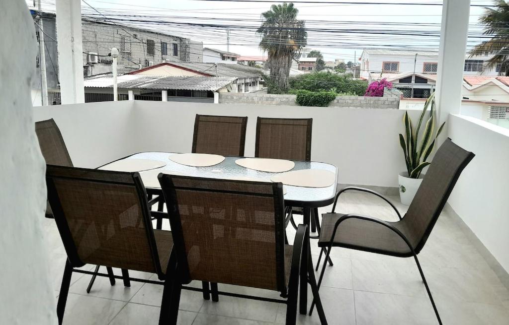 3-bedroom apartment, Barceló area, close to the sea - 3