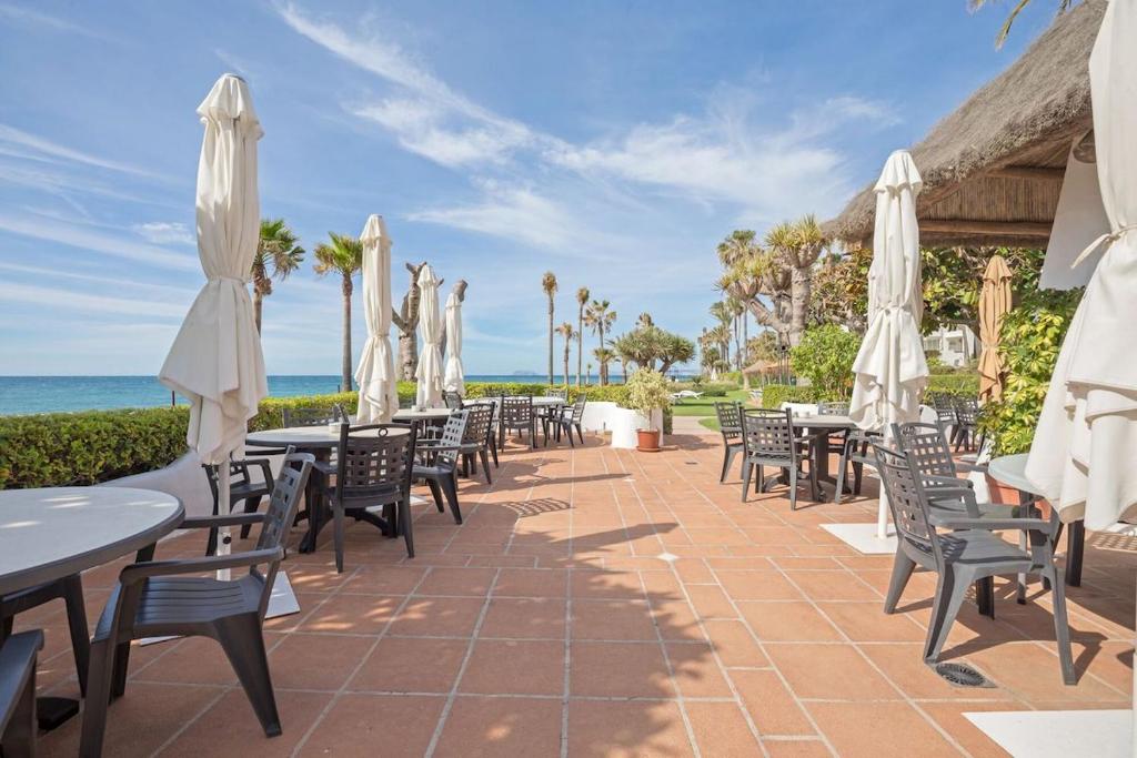 Alcazaba Beach Apartment - 2