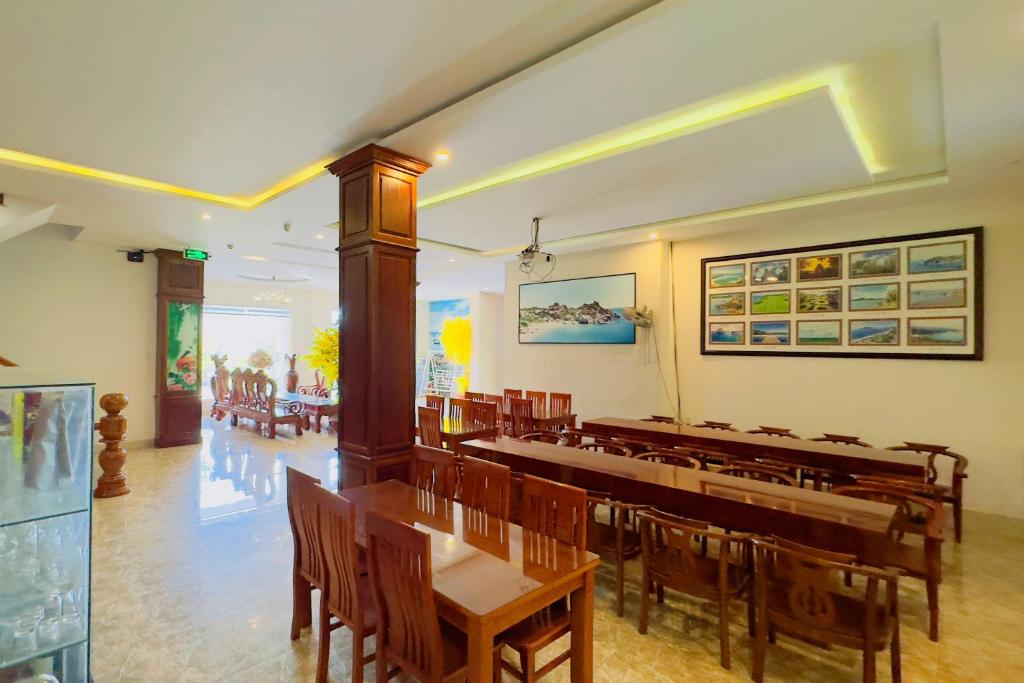 Khách sạn Kim Ngọc Khánh