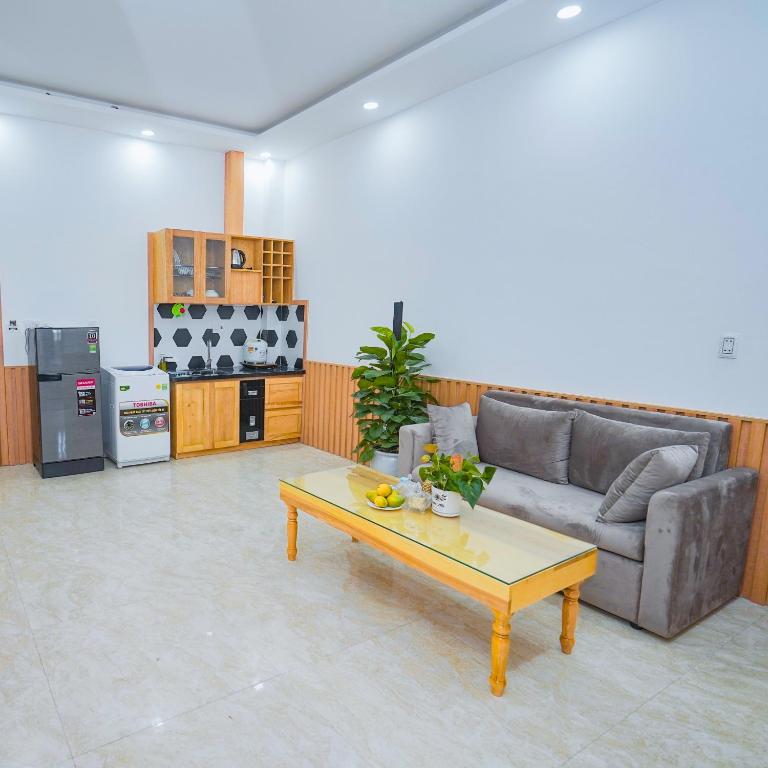 Minh Hung Apartment & Hotel