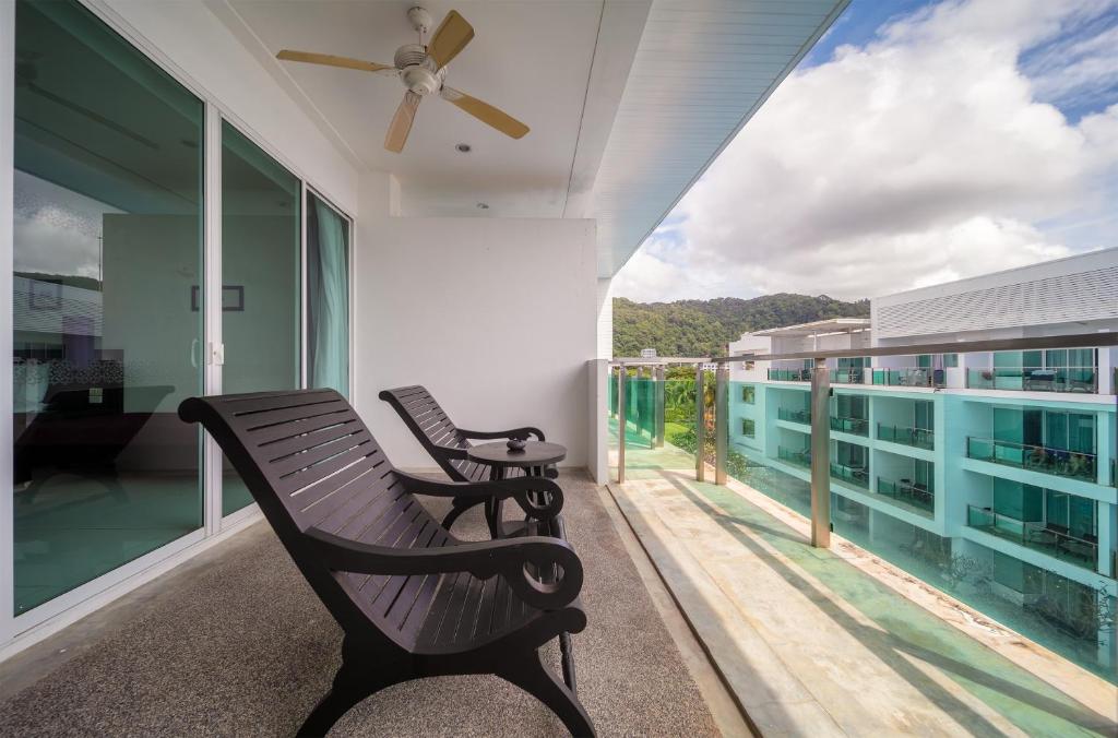 디 올드 푸켓 카론 비치 리조트 호텔 이미지 1