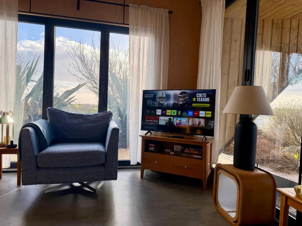 The Timber Lodge, Sennen photo 3