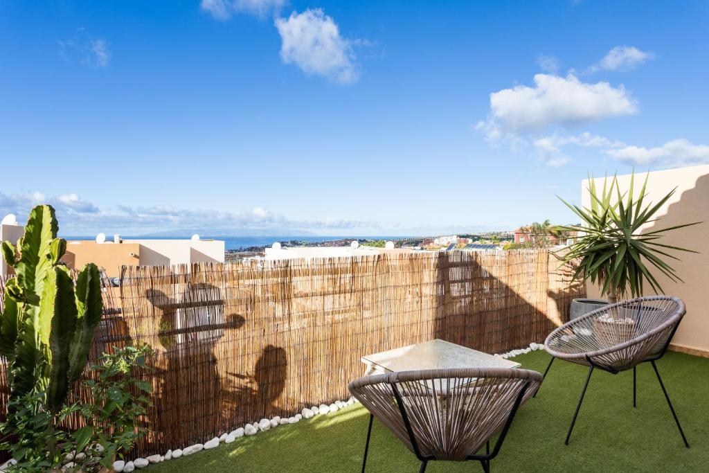 Beautiful two-storey house with terrace and patio in an exclusive area - 5