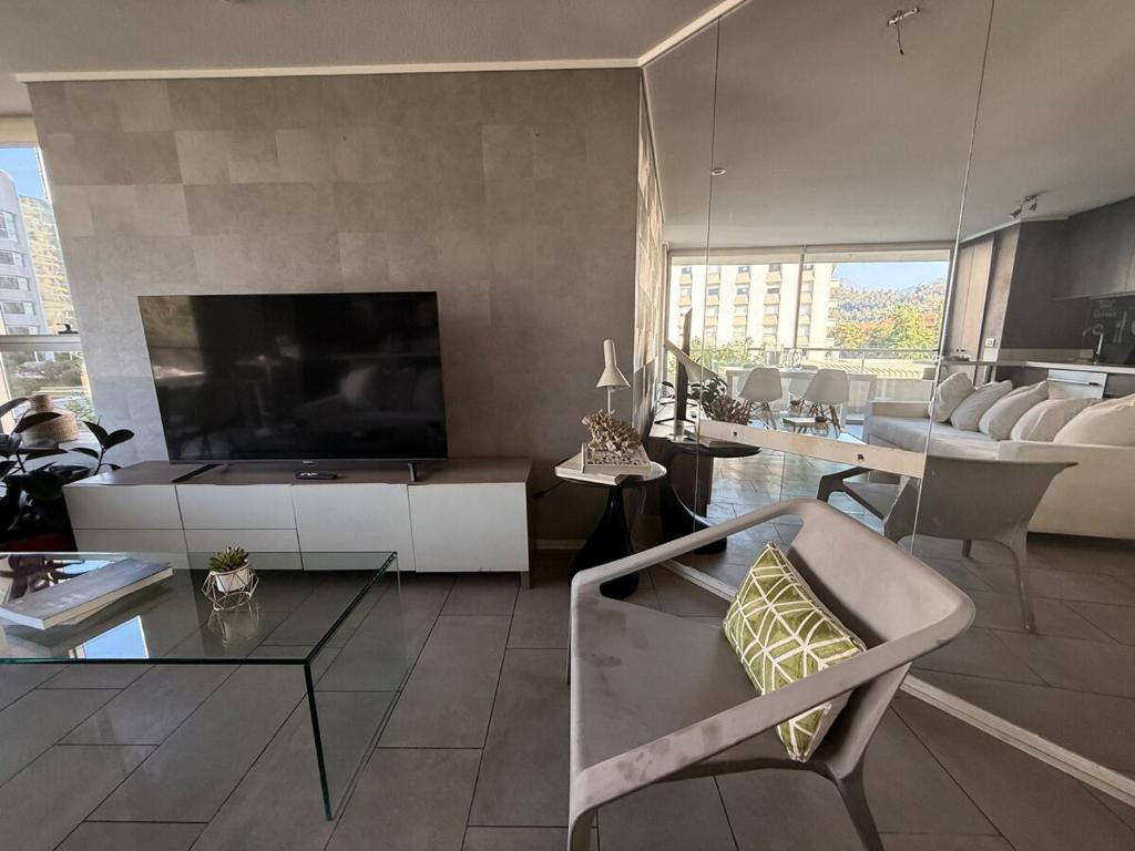 Skyline Urban Retreat in Providencia - 5