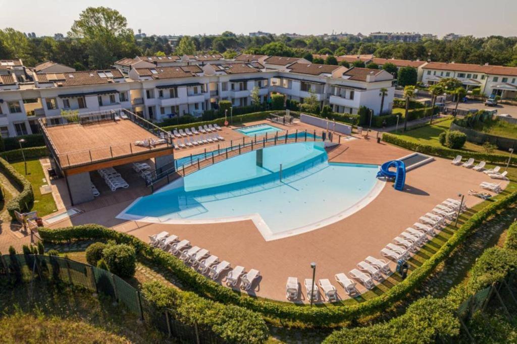 Relax in a nice apartment with pool - 1