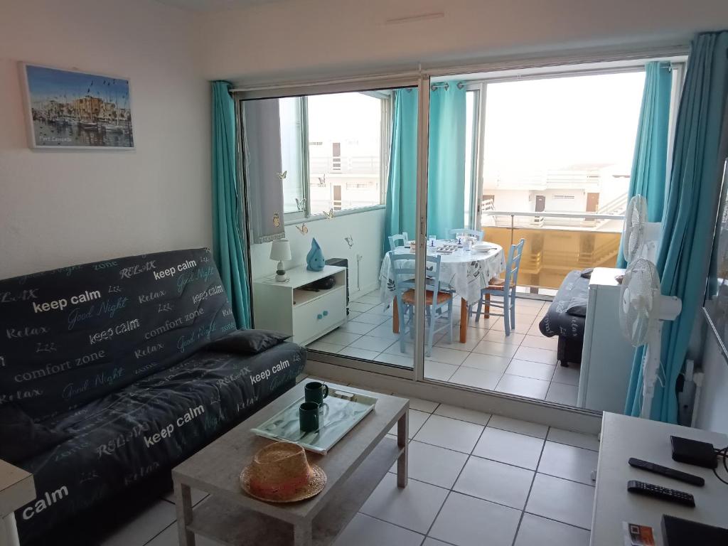 T2 Coquet 40m², Parking Sécurisé, Proche Plage - FR-1-798-22 - 4