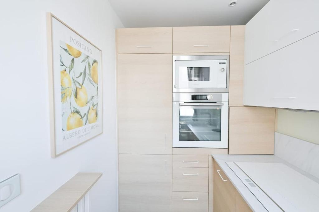 St Germain des Pres 6th Great location, couple or family with Air Conditioning - 2