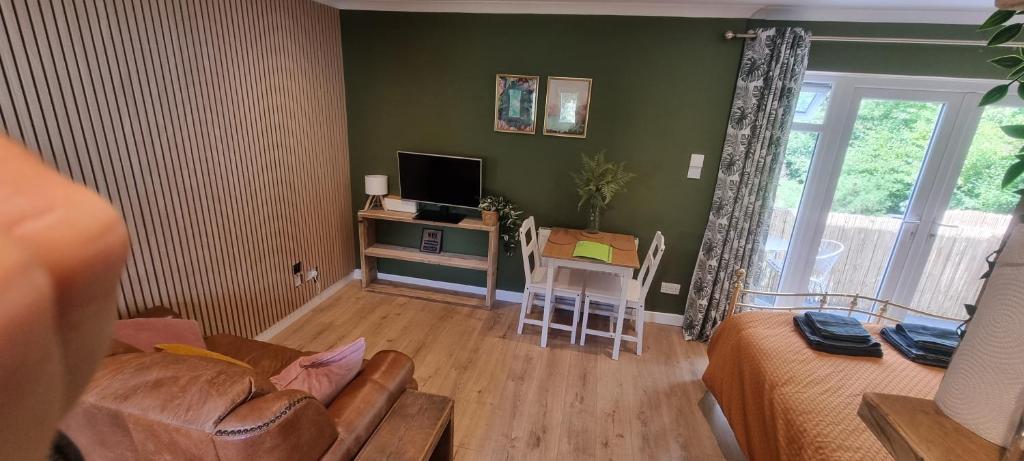 Fern Studio, Lyme Regis photo 7