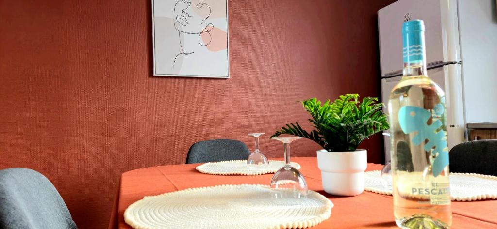 Cosy Chic au coeur de Lourdes-Wifi-Parking - 2